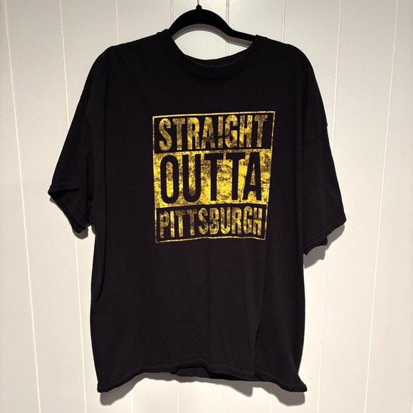 Gildan Other - STRAIGHT OUTTA PITTSBURGH M Tshirt. XL